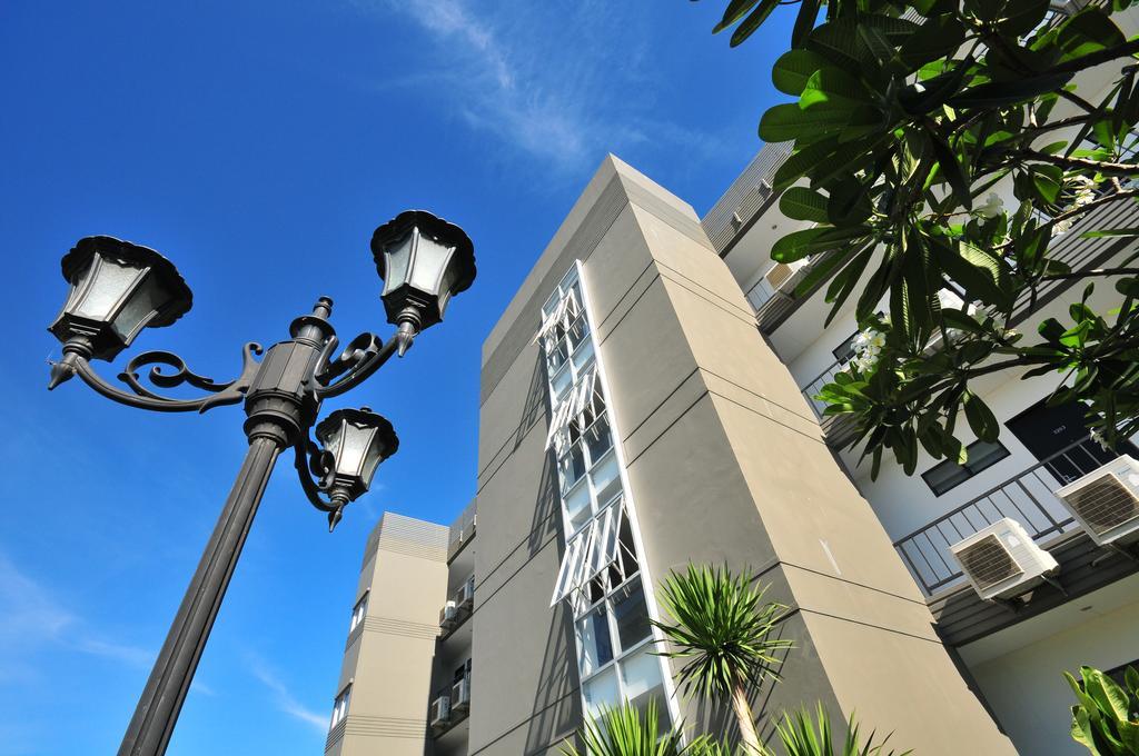 Bs Premier Airport Hotel Bangkok Exterior photo