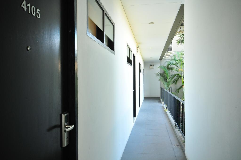 Bs Premier Airport Hotel Bangkok Exterior photo