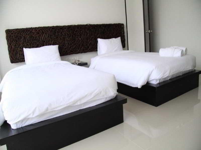 Bs Premier Airport Hotel Bangkok Exterior photo