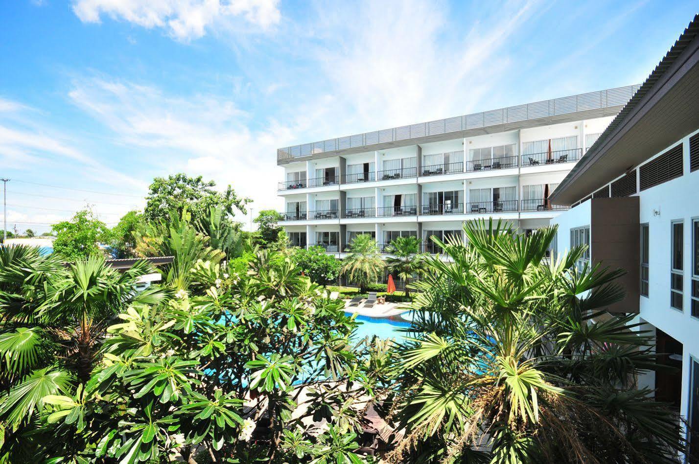 Bs Premier Airport Hotel Bangkok Exterior photo