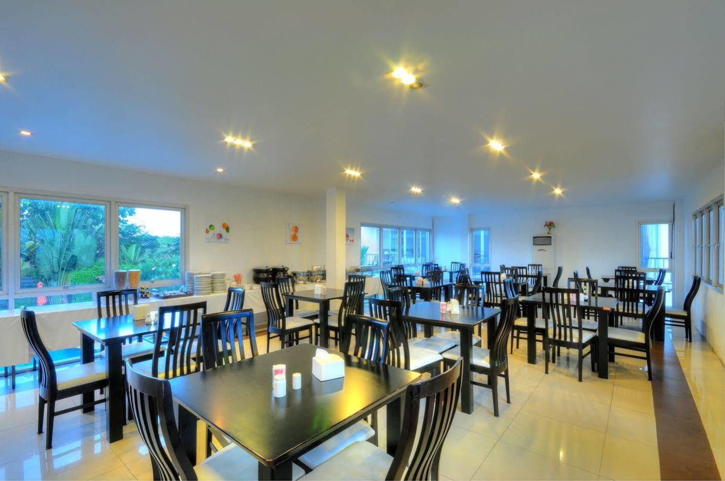 Bs Premier Airport Hotel Bangkok Exterior photo