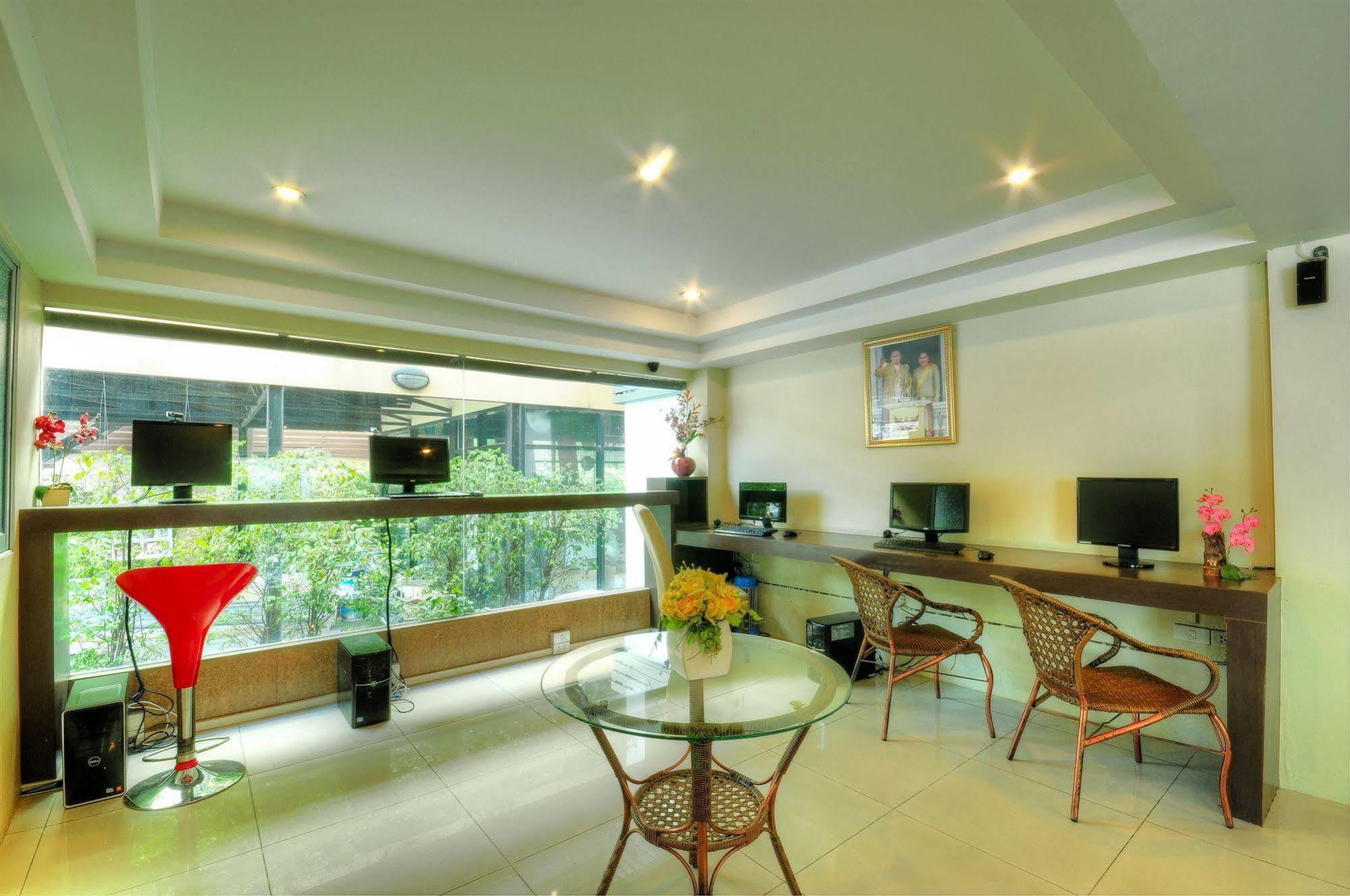 Bs Premier Airport Hotel Bangkok Exterior photo