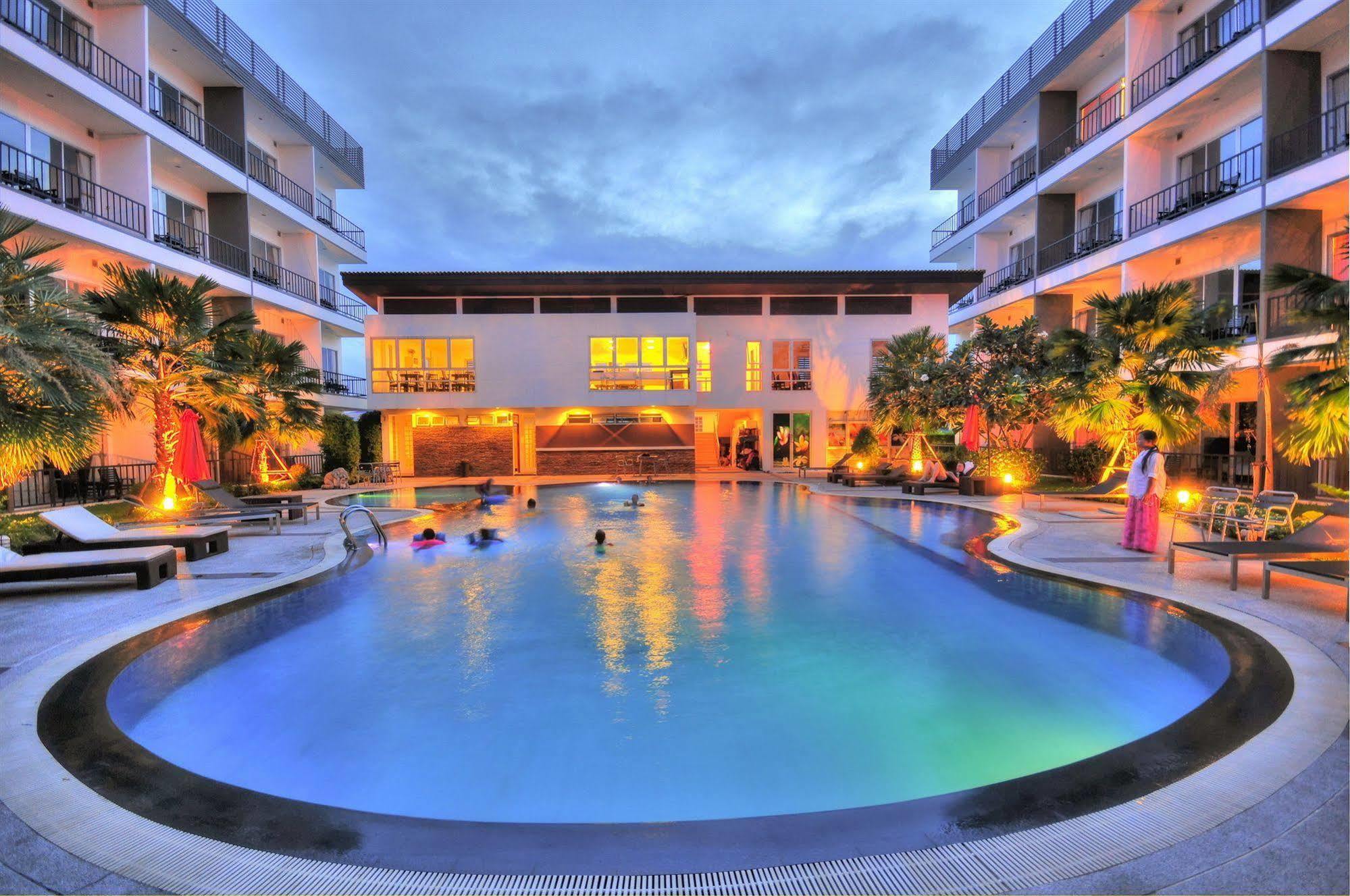 Bs Premier Airport Hotel Bangkok Exterior photo