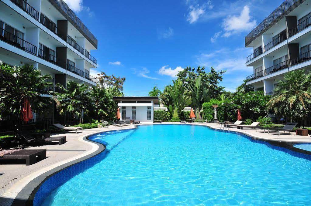 Bs Premier Airport Hotel Bangkok Exterior photo